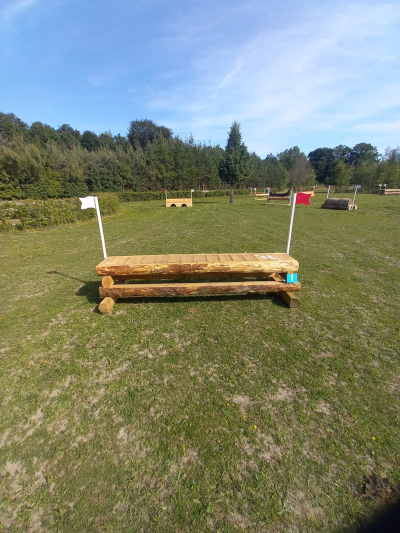 eventingequipment hindernis bak twee laag
